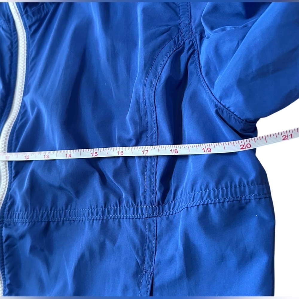 GapFit Royal Blue Women’s Windbreaker Jacket - Picture 3 of 8